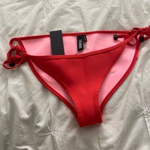 Triangl bikini bottoms NWT